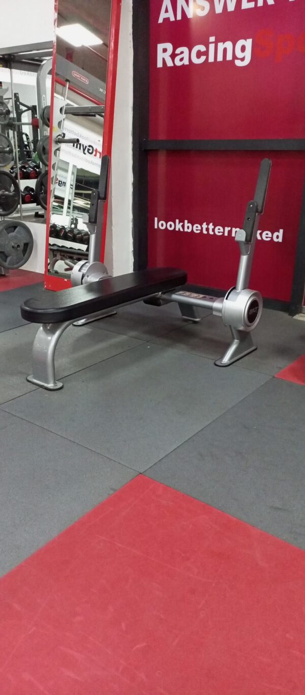BILT Oly Flat Bench - Image 3