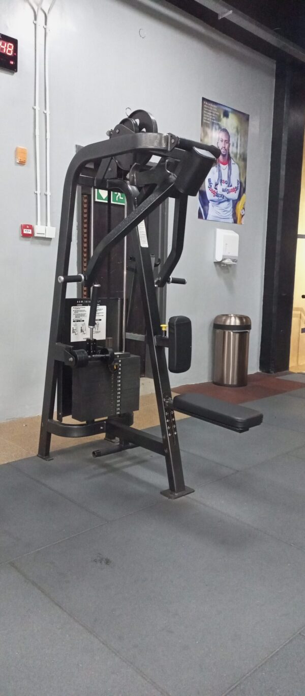 Cybex Rear Deltoid Row machine